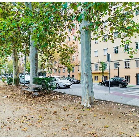 Apartamentos Madrid Rio מראה חיצוני תמונה