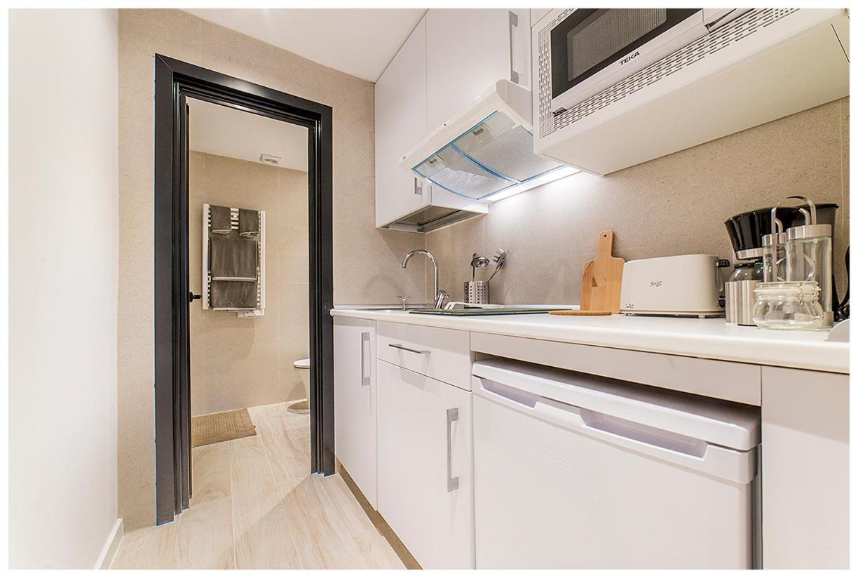 Apartamentos Madrid Rio מראה חיצוני תמונה