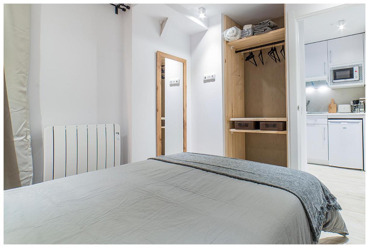 Apartamentos Madrid Rio מראה חיצוני תמונה