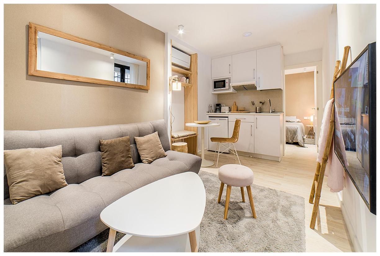 Apartamentos Madrid Rio מראה חיצוני תמונה