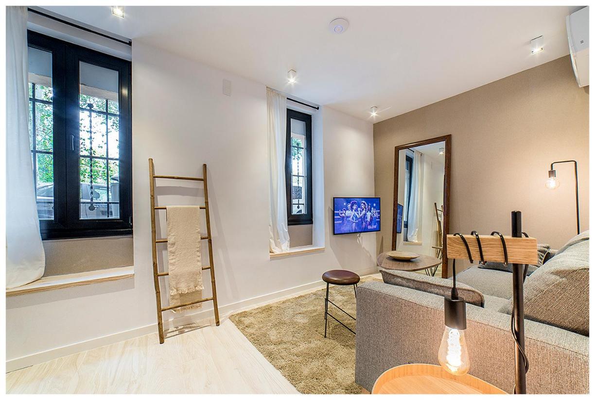 Apartamentos Madrid Rio מראה חיצוני תמונה